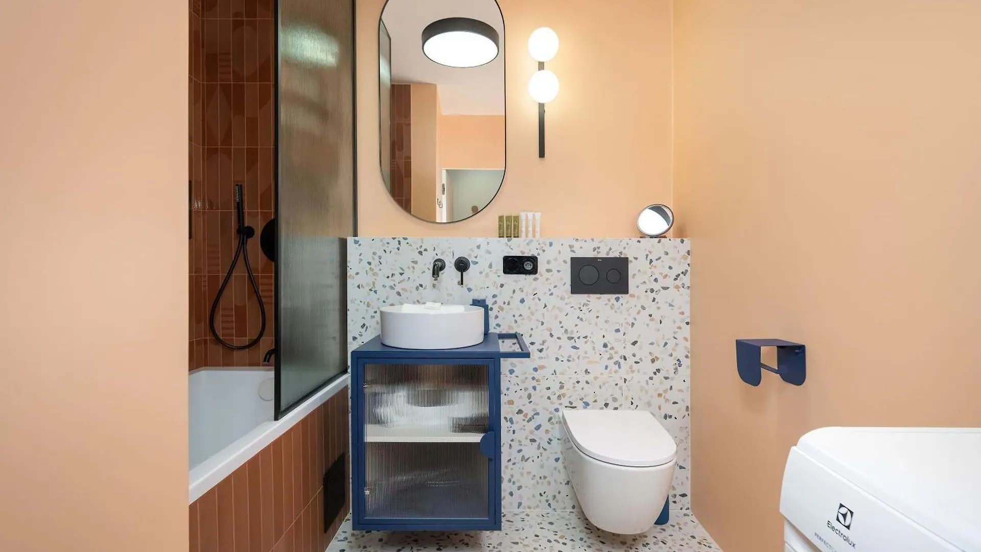 Modern And Unique Studio In The Centre Of Wroclaw By Noclegi Renters 0*,  Poland