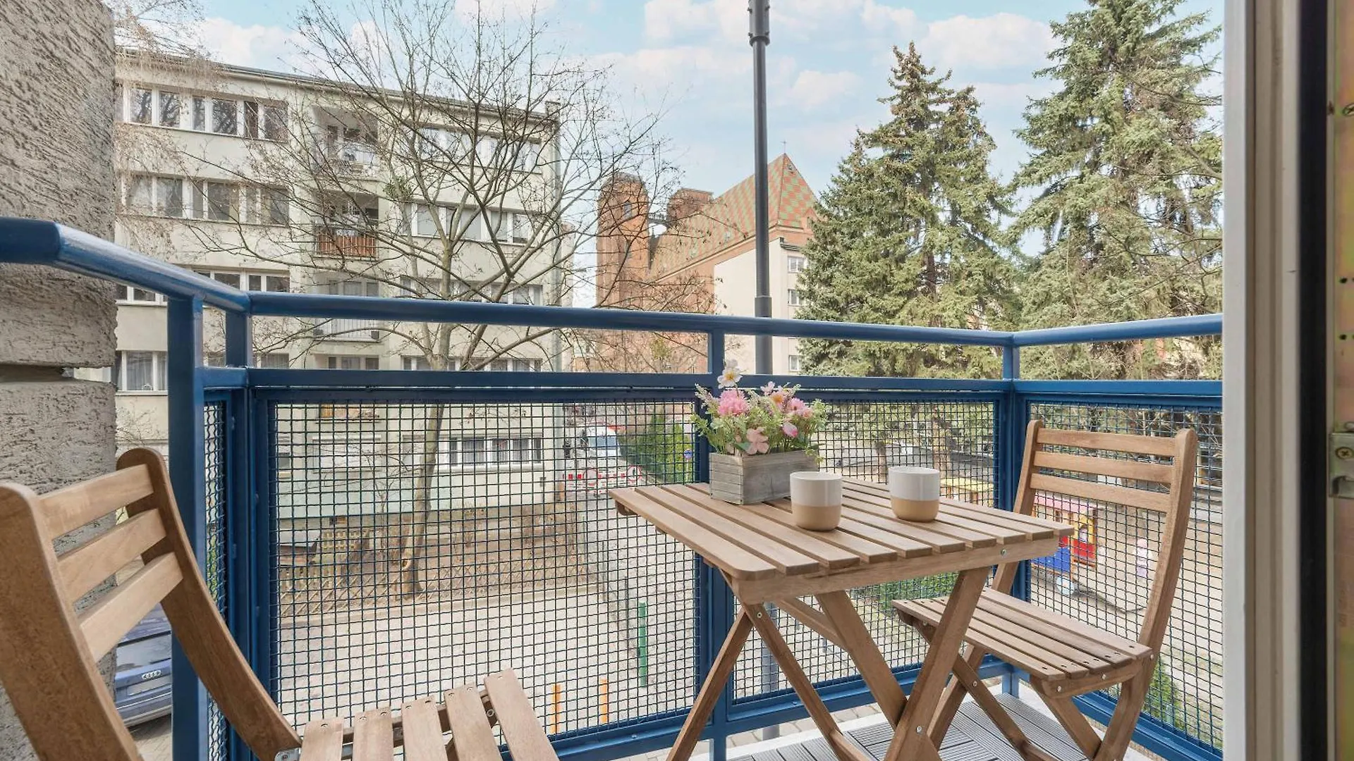 Modern And Unique Studio In The Centre Of Wroclaw By Noclegi Renters Apartment